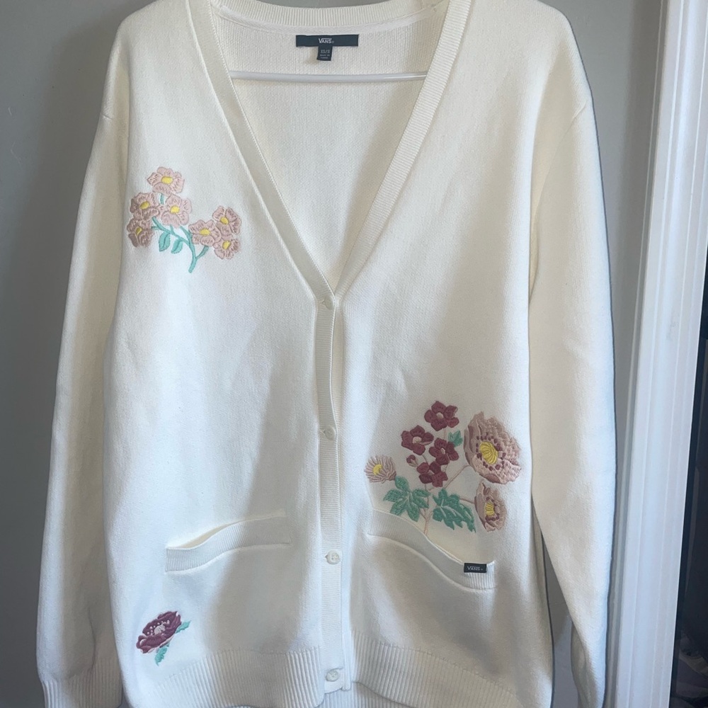 Vans button up cardigan with embroidered flowers